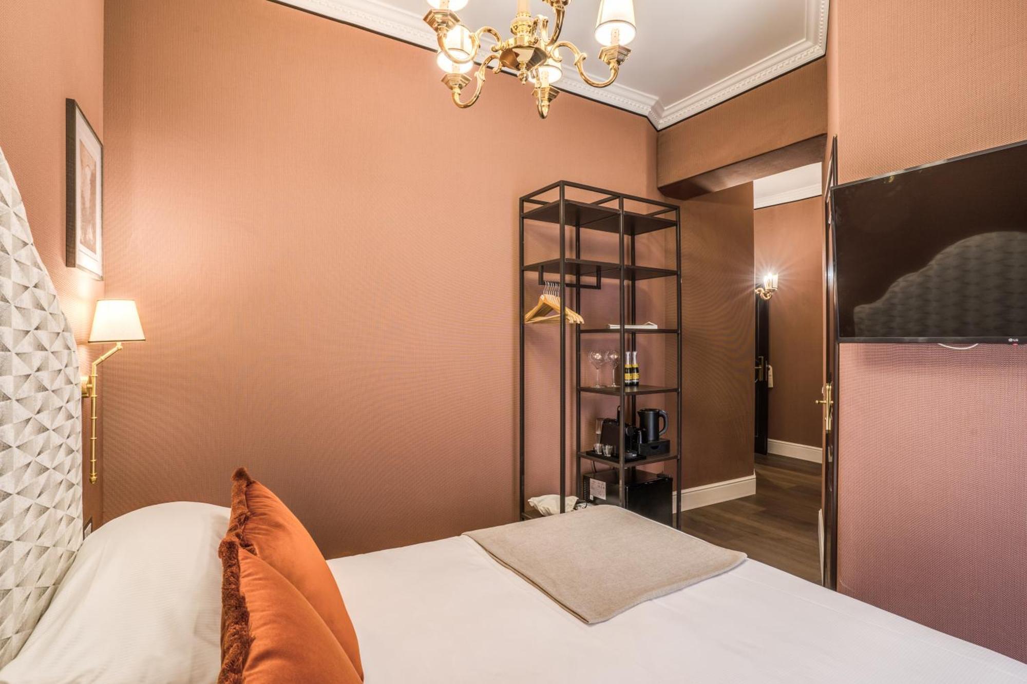 Antica Residenza Del Corso Roma